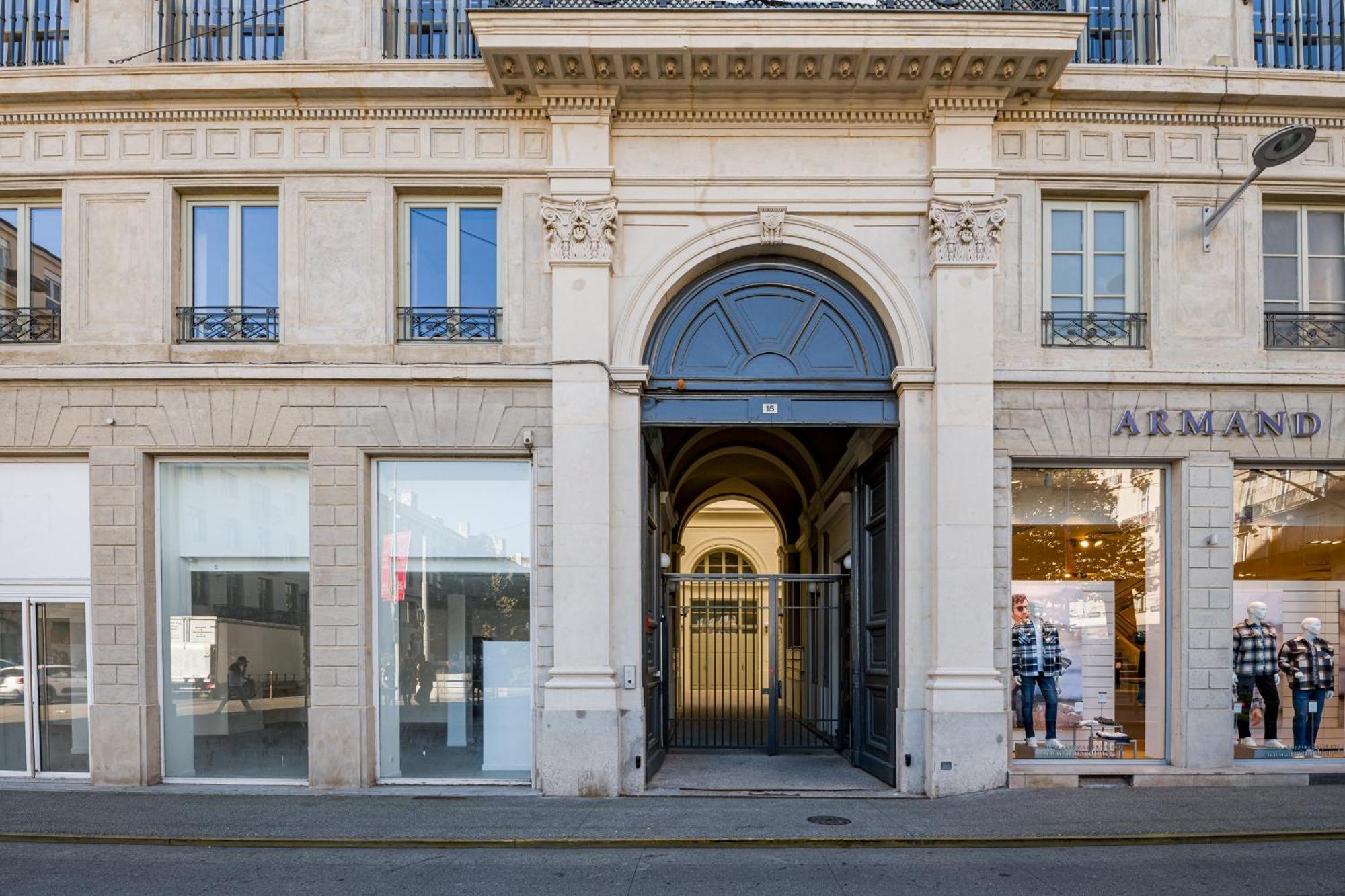 Salome Hypercentre Hotel De Ville Сент-Этьен Экстерьер фото